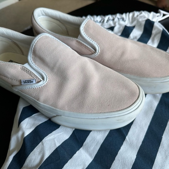Custom Ordered Vans - Picture 4 of 5